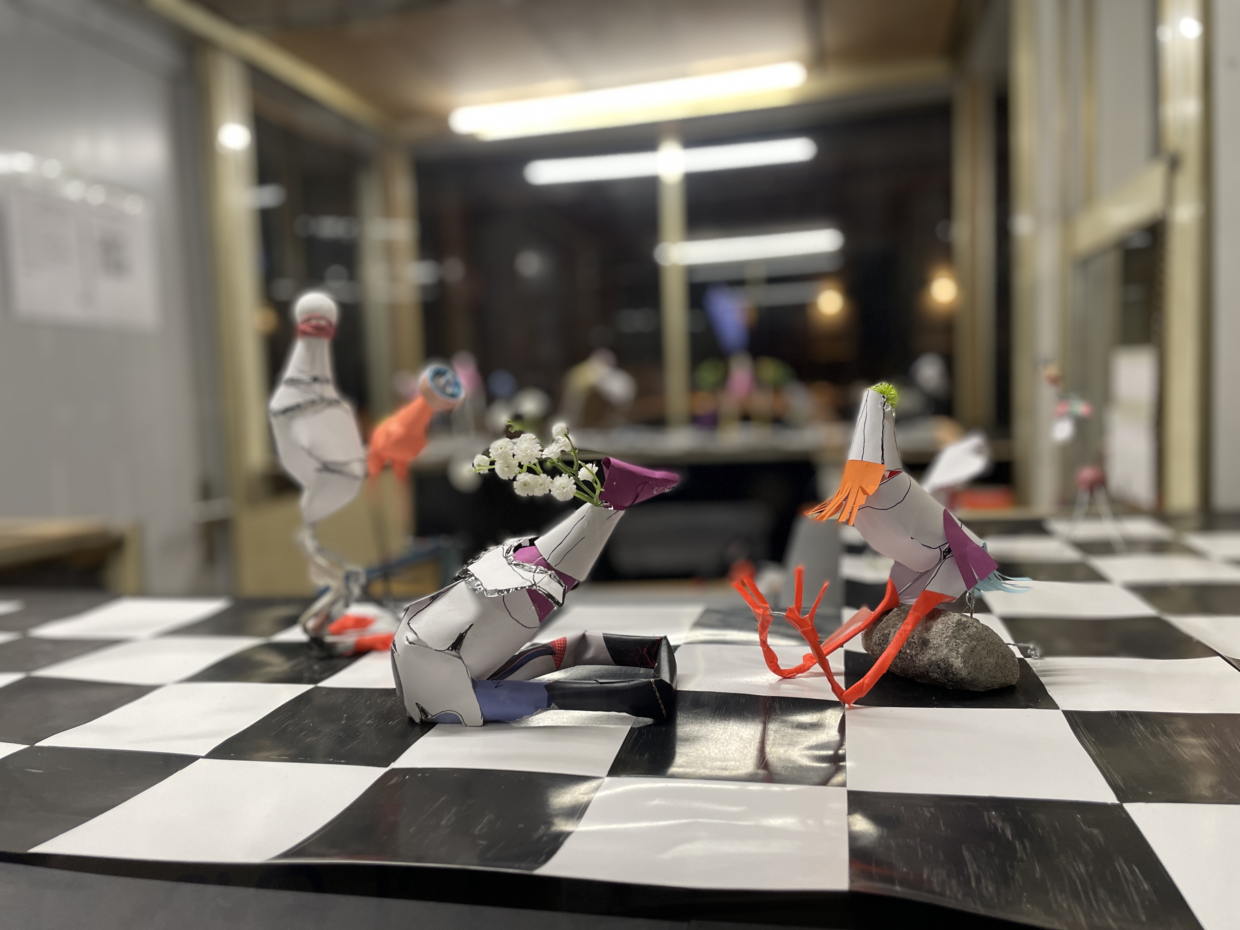 “Und dann sagte sie: blaue Stulpen sind der letzte Schrei… viel besser als dein peinliches Bumengeweih!” … “Boarrr echt??”